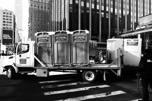 Best Construction site porta potty rental  in Quincy, MI